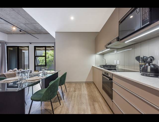 2 BEDROOM APARTMENT FOR SALE IN SANDOWN